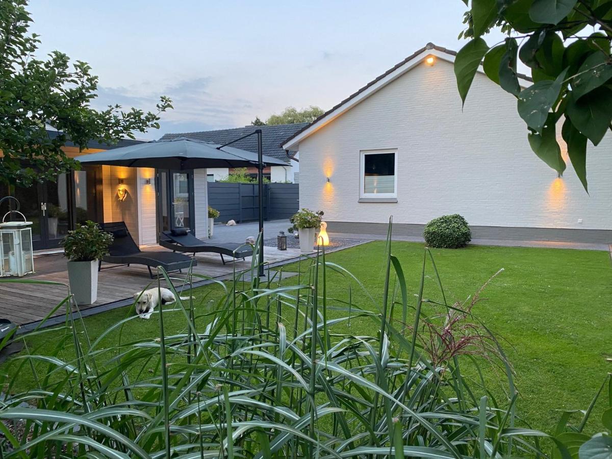 Family Ferienhaus Ennens Rhauderfehn Exterior foto